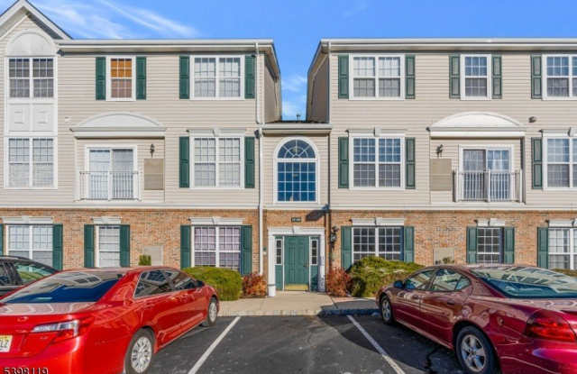 225 Windmill Ct - 225 Windmill Court, Warren County, NJ 08865