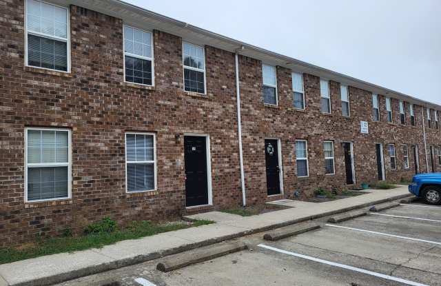 1011 Brooklyn Boulevard - 20 - 1011 Brooklyn Boulevard, Berea, KY 40403 1011 Brooklyn Boulevard - 20 - 1011 Brooklyn Boulevard, Berea, KY 40403