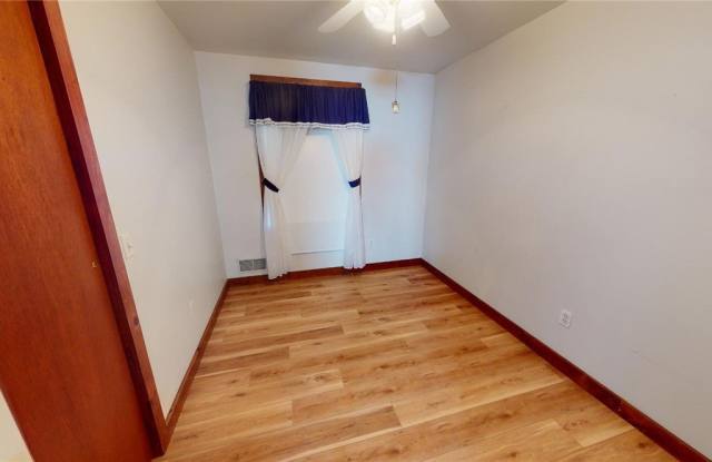 357 Lowden Point Road Gallery 2