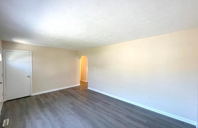 45743 DEE Court Gallery 4