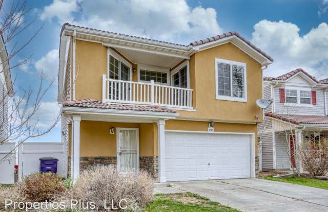 21369 Randolph Pl Gallery 2
