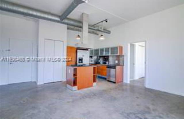 10 Southwest South River Drive - 10 Southwest South River Drive, Miami, FL 33130