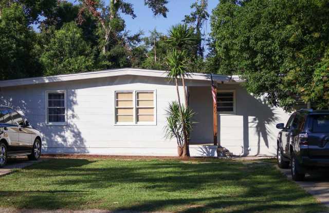 1505 Atkamire Drive - 1505 Atkamire Drive, Tallahassee, FL 32304