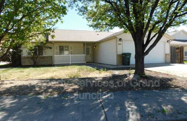 2989 Summerbrook Drive photos photos