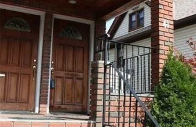 41 Colonial Road photos photos