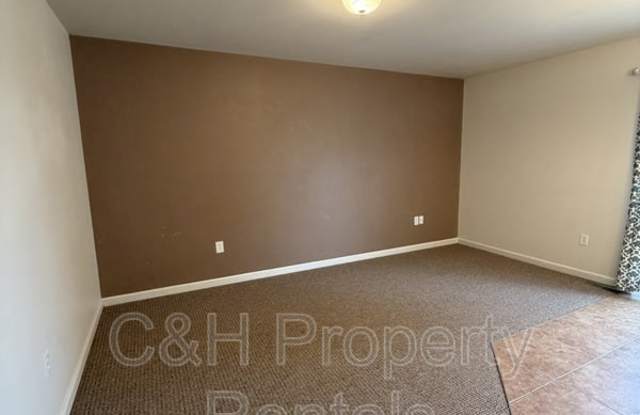 406 1st Street Southeast - B Gallery 4