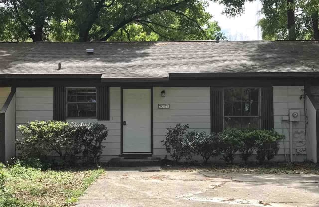 7021 SW 17TH Place - 7021 Southwest 17th Place, Alachua County, FL 32607