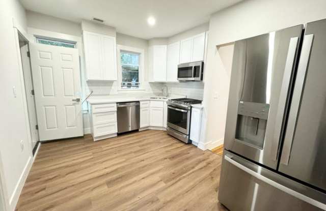 147 East Cottage St. photos photos