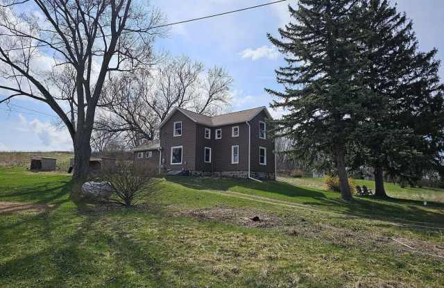 1046 East Hinchman Road - 1046 East Hinchman Road, Berrien County, MI 49103
