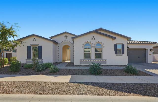 Gated Community Amazing ameneties - 22877 East Russet Road, Queen Creek, AZ 85142