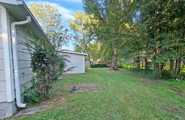 COMPLETELY RENOVATED 4 Bedroom/2 Bath Harvest/Monrovia Area Gallery 3