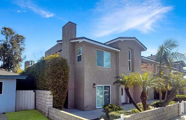 4B/4.5BA Townhome in Oceanside Available for Rent! - 1836 South Tremont Street, Oceanside, CA 92054