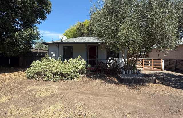 2 Bedroom 1 Bathroom Single Family Home just minutes to the historic Sonoma Plaza photos photos 2 Bedroom 1 Bathroom Single Family Home just minutes to the historic Sonoma Plaza photos photos