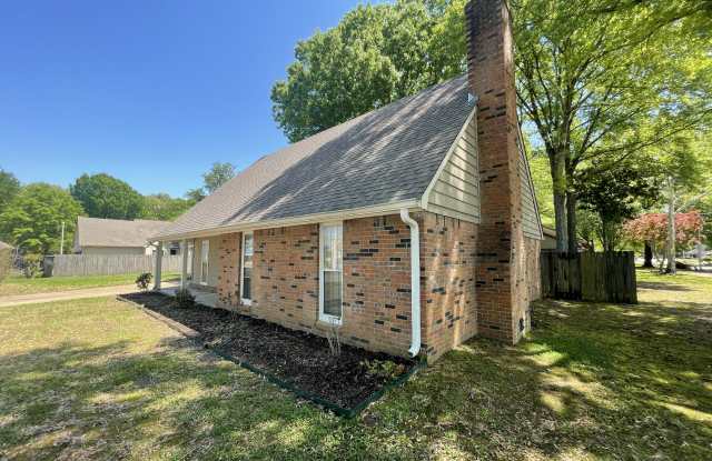 6623 Amersham Dr Gallery 2