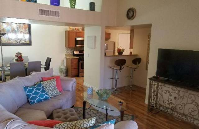 950 Seven Hills, 1117 Gallery 2