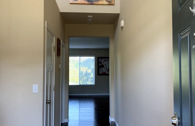 21602 Nw Monterey Loop Gallery 2
