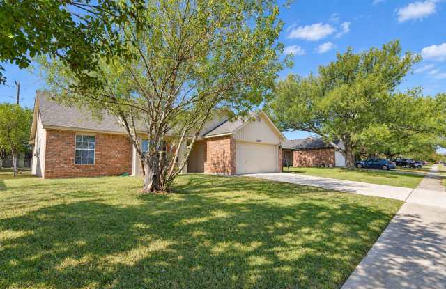 2207 Pixton Dr Gallery 2