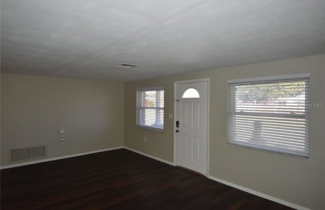 3054 BROMPTON DRIVE Gallery 2
