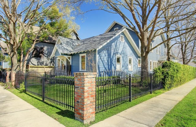 1202 Ashland Street - 1202 Ashland Street, Houston, TX 77008