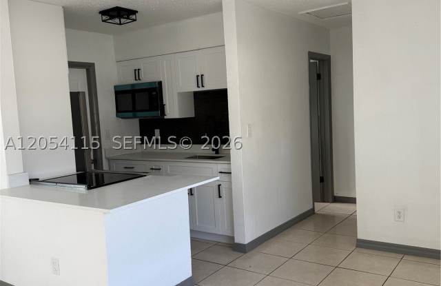 2216 Fillmore St photos photos