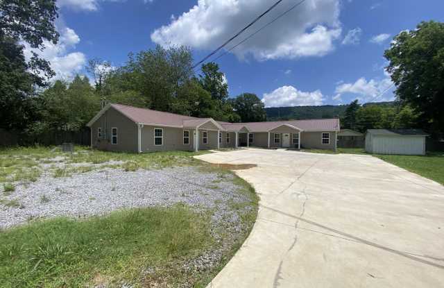 188 College Avenue - 188 College Avenue, Collinsville, AL 35961