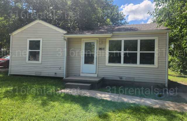 $1075 - 3 bedroom / 1 bathroom - Single Family Home photos photos
