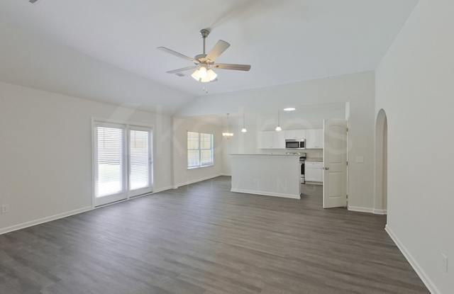 114 Live Oak Drive Gallery 2