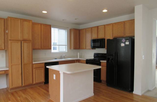 1652 Crestview Lane Gallery 2