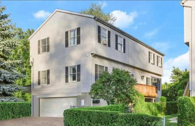 132 Waverly Avenue photos photos