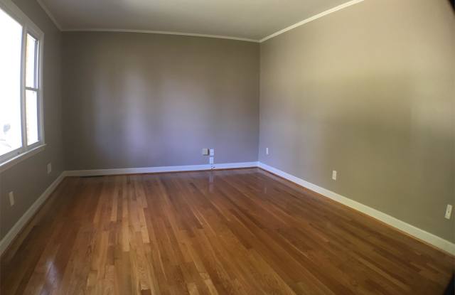 4061 Allwood Drive Gallery 2