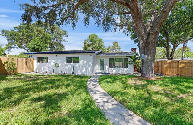 1517 NW 12th Avenue photos photos