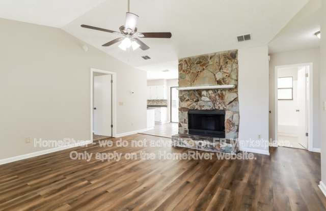 1715 Dalby Ct Gallery 2