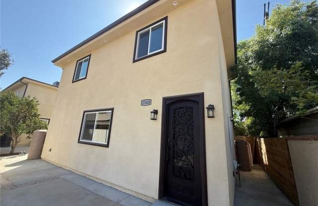 17428 Roscoe Boulevard photos photos