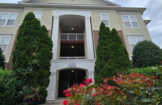 42496 MAYFLOWER TERRACE photos photos