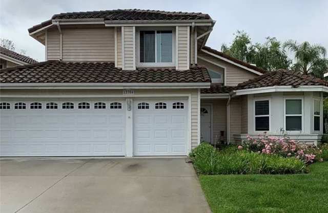 12304 Willow Hill Drive - 12304 Willow Hill Drive, Moorpark, CA 93021