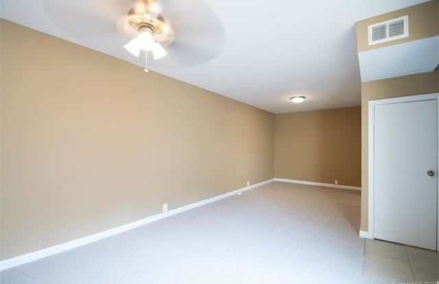 7153 Stonington Lane Gallery 4