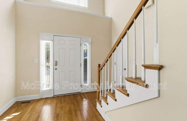 330 Gardenia Drive Gallery 3