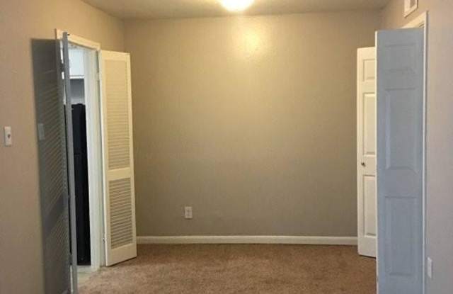 18290 Upper Bay Rd. Gallery 4