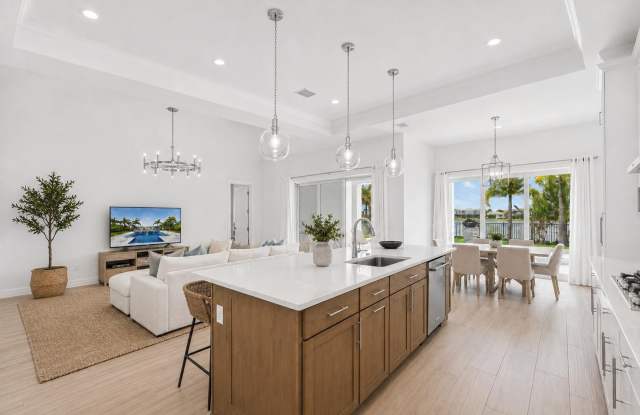 10358 Northbrook Circle Gallery 4