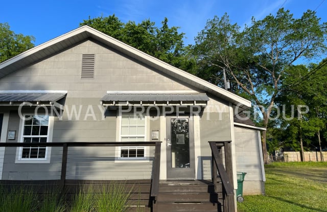 831 Faulkner - 831 Faulkner Street, Conway, AR 72034