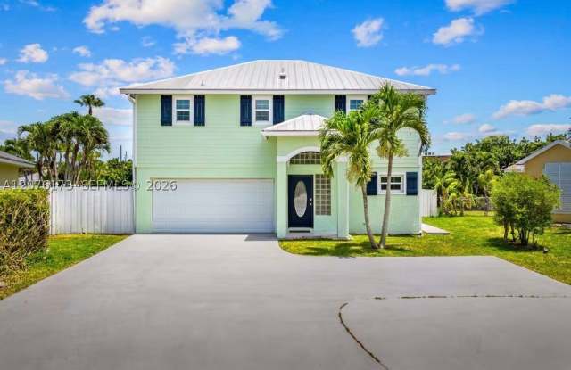 1261 Bonefish Ct Gallery 2