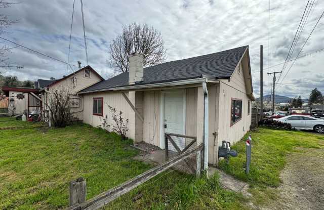 Small 2 bedroom 1 bath photos photos