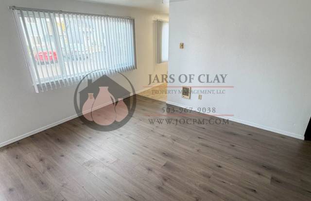 1/2 Off First Full Month's Rent | 2 Bed/1 Bath in Keizer | Ground Floor | W/D Hookups Gallery 3