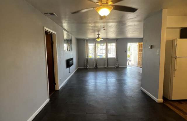 9708 Gardenia Ct Gallery 4