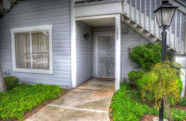 Well Kept 2BD with Sunset Views - 155 Mangano Circle, Encinitas, CA 92024