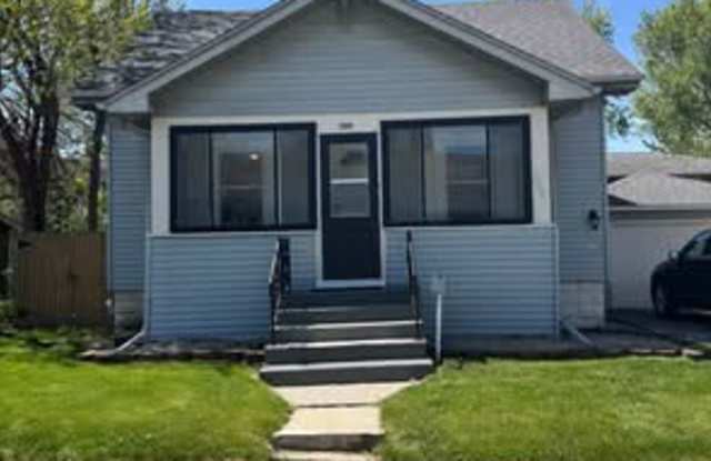 209 N East St photos photos