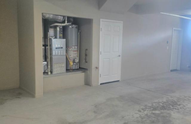 Move in Special!! $1,000 off first full months' rent! Gallery 4