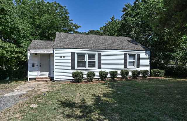 2649 Roslyn Avenue photos photos