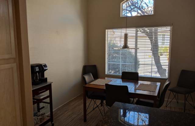 9069 E MAPLE Drive Gallery 4