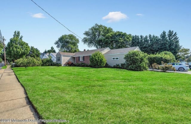 428 Monmouth Road - 428 Monmouth Road, West Long Branch, NJ 07764